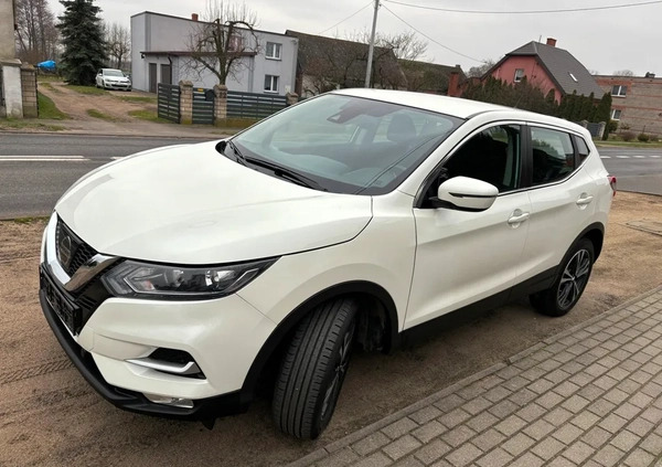 Nissan Qashqai cena 72900 przebieg: 31149, rok produkcji 2018 z Sieraków małe 352